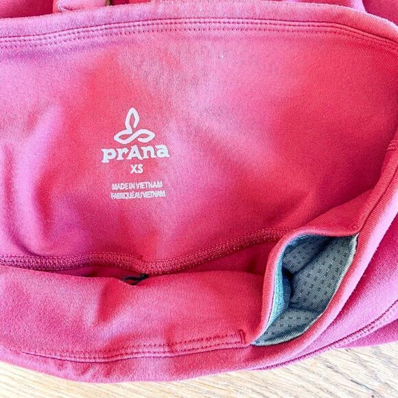 Prana Cranberry Colored Layna Leggings, Size XS - Picture 4 of 4